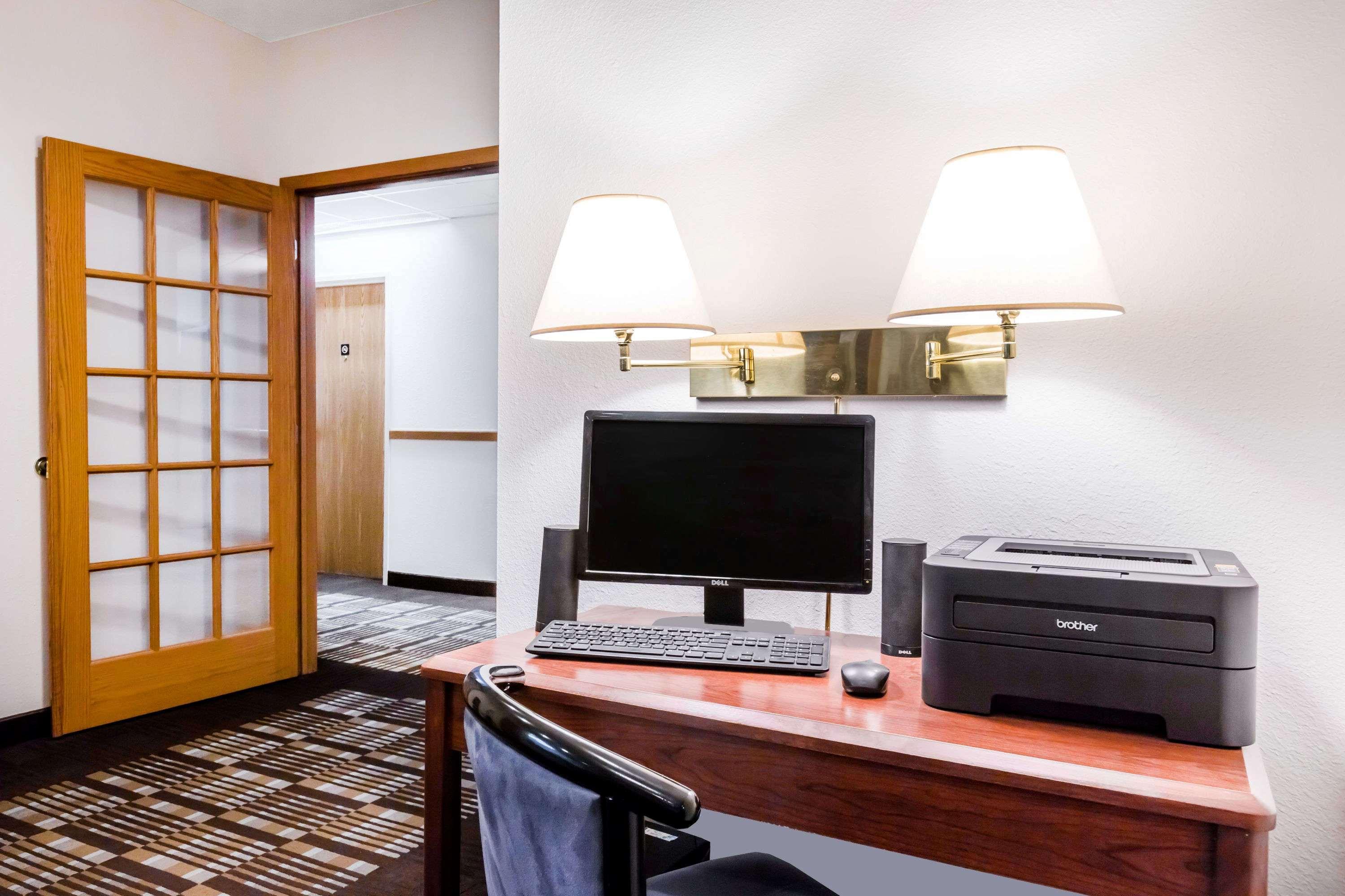 Super 8 By Wyndham Ida Grove Hotel Buitenkant foto